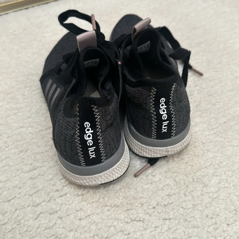 Adidas sneakers - Picture 5 of 5